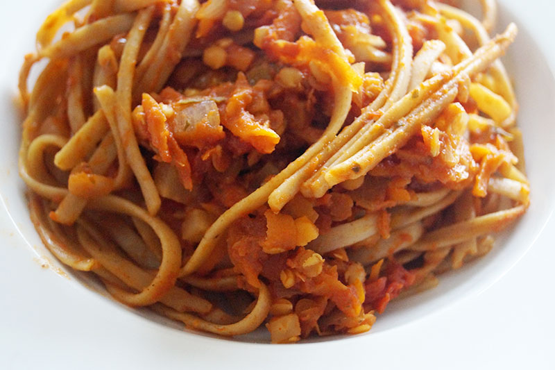 Rezept | einfache vegane Bolognese | Linsenbolognese